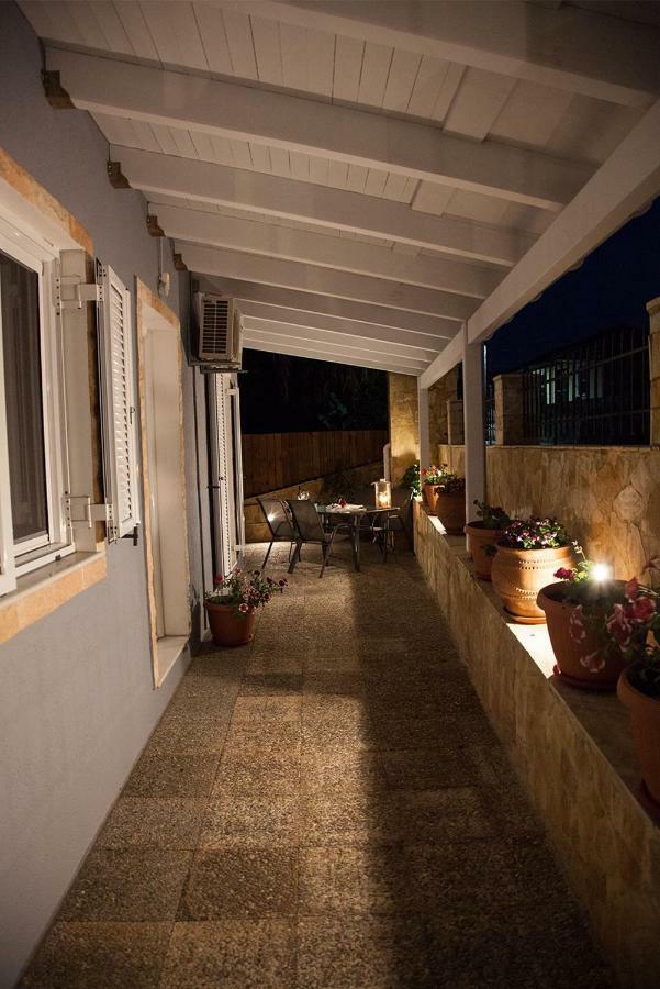 La Casa D'Estate Villa Lakithra Ngoại thất bức ảnh
